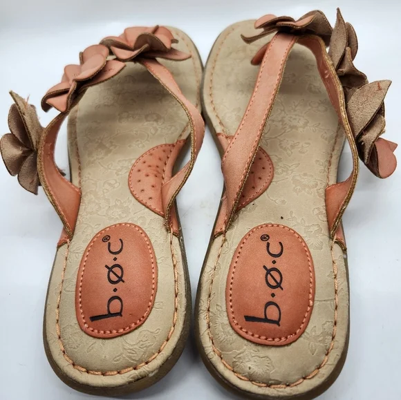b.o.c  Born Womens Thong Sandals‎ 8M Orange Vegan Leather Flower Flip Flop Slide - Picture 4 of 8